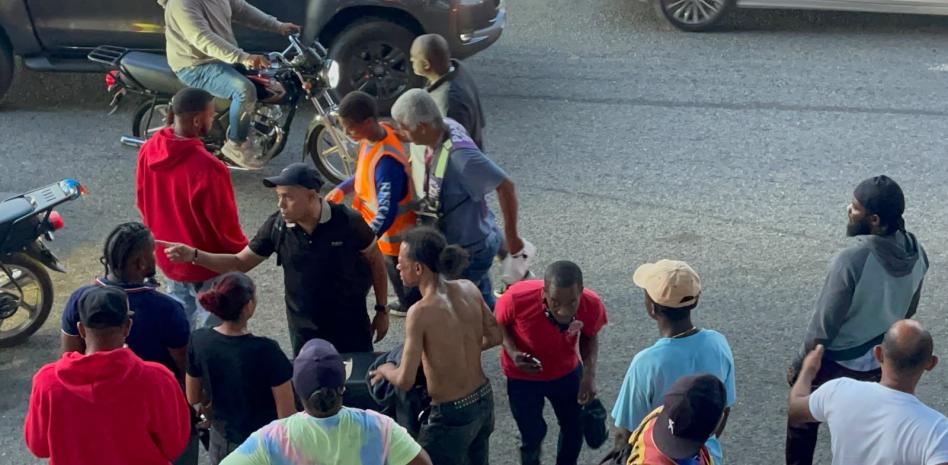 Dos personas resultan heridas tras accidente de tránsito en el kilómetro 20 de la Duarte