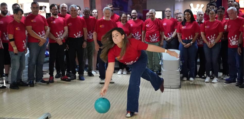 Inician por todo lo alto tradicional torneo de boliche