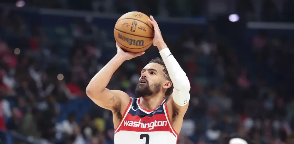 Trae Young acepta una extensión de 4 años con los Wizards de Washington