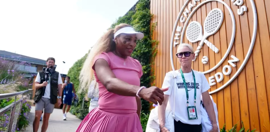 Serena acapara atención de Wimbledon con su retorno tras cuatro años
