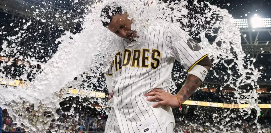 Machado deja tendidos a los Bravos con sencillo en la décima, Padres triunfan 7-6