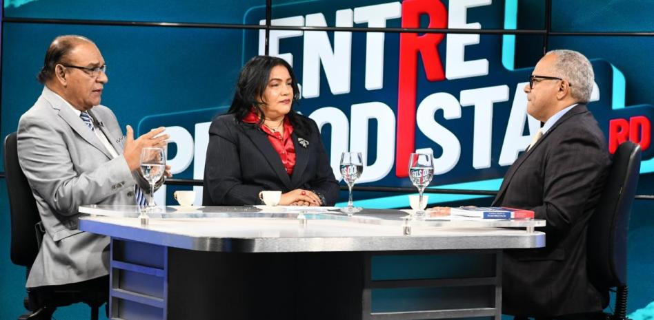 Moscoso Segarra advierte sobre desafíos constitucionales ante entrada en vigor del nuevo CP