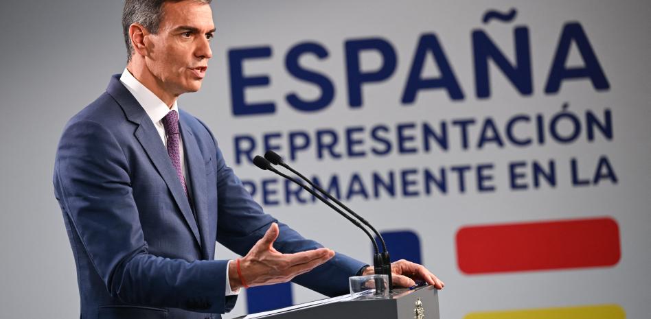 Sánchez niega "corrupción generalizada" en su gobierno