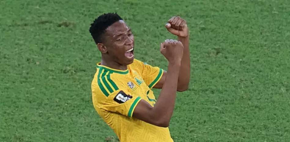 Sudáfrica vence 1-0 a Corea del Sur y avanza por primera vez a ronda de eliminación