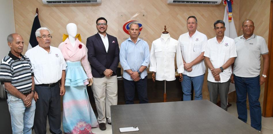 Abanderados, oficiales y delegados lucirán diseños de Lagares en apertura JCC