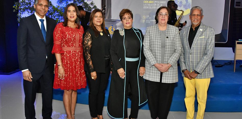 Colegio Dominicano de Odontólogos anuncia congreso por su centenario