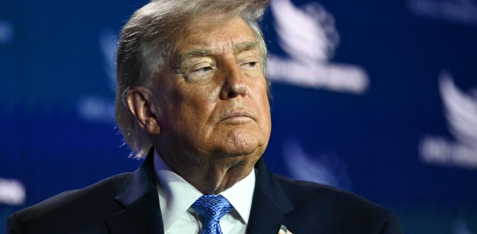 Trump amenaza a Europa si hay impuesto a servicios