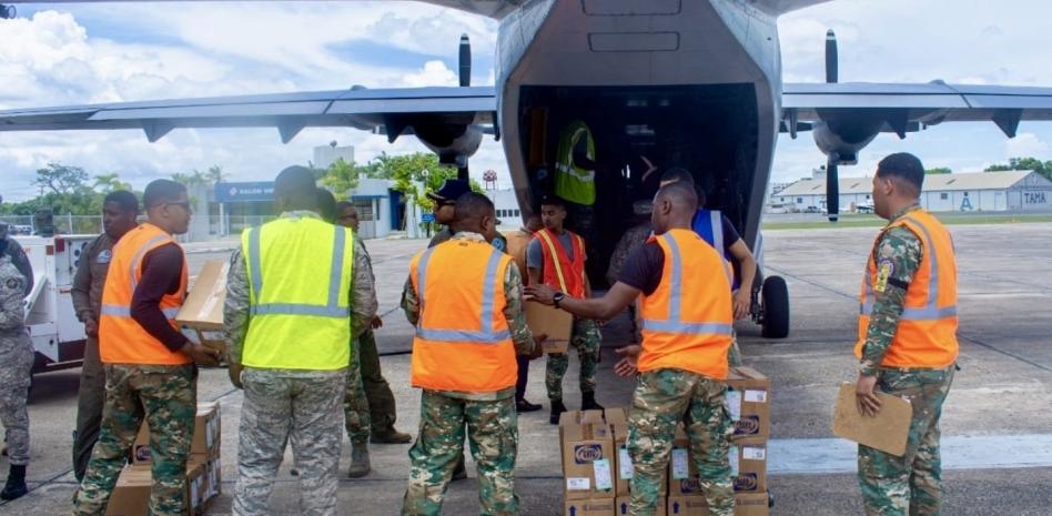 Abinader dispone envío de cargamento de medicamentos a Venezuela para damnificados