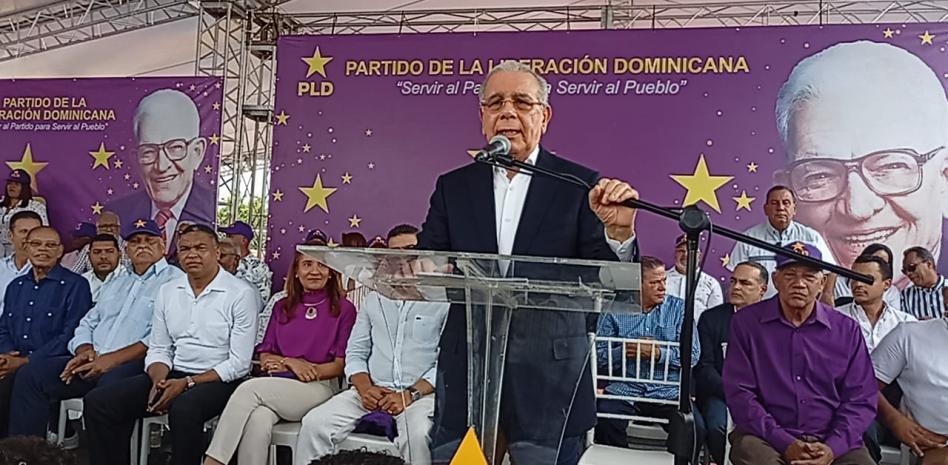 Danilo Medina asegura que RD era un país de pobres hasta los Gobiernos del PLD
