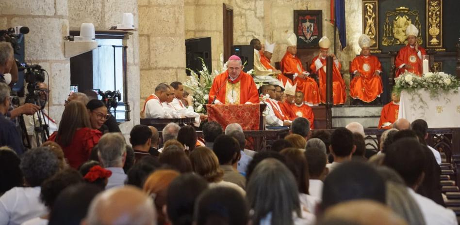 Obispos dominicanos ofrecen misa por el pueblo de Venezuela