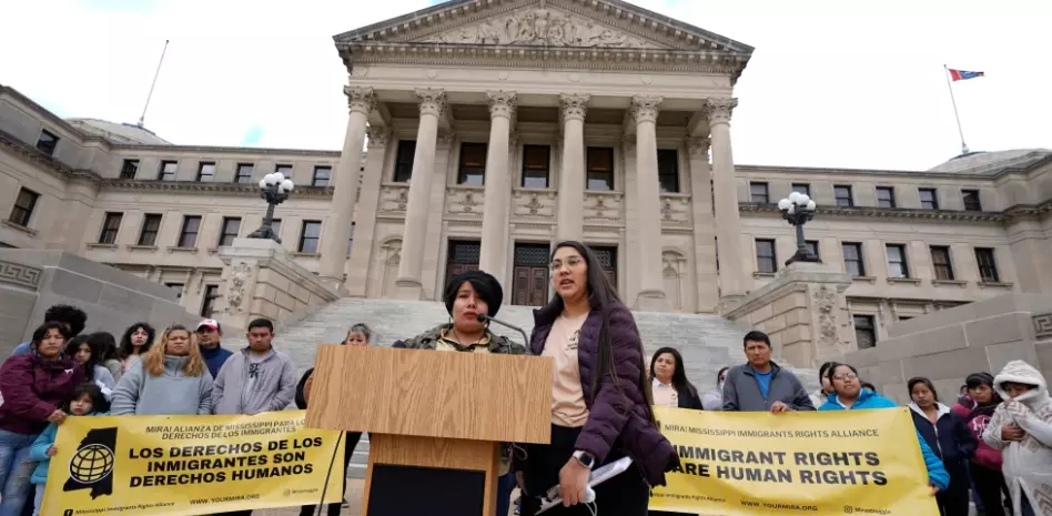 Ley Mississippi crearía lista de migrantes ilegales