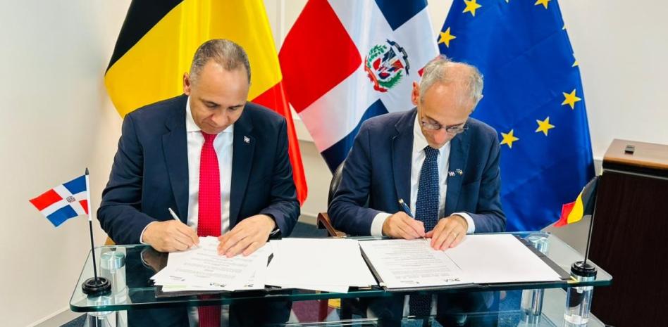 RD y Bélgica suscriben Memorando de Entendimiento para fortalecer la cooperación aduanera