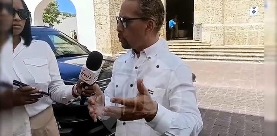 VIDEO: Juan Pablo Uribe: No es xenofobia, cuando abran las inscripciones los padres deben ir en masa