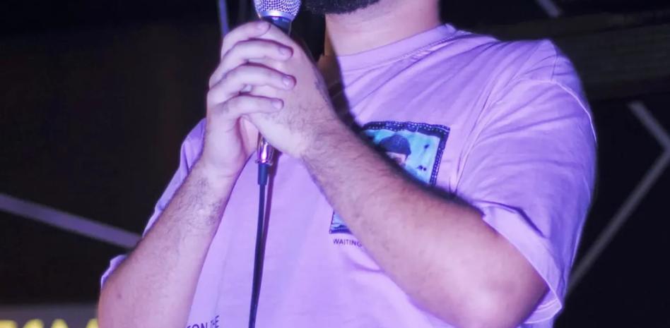 Comediante Jaír Oquendo muere junto a sus padres y su hermana tras doble terremoto en Venezuela