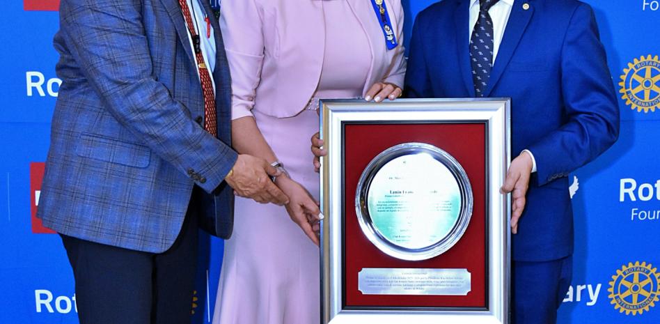 Club Rotario Santo Domingo Bella Vista presenta sus memorias