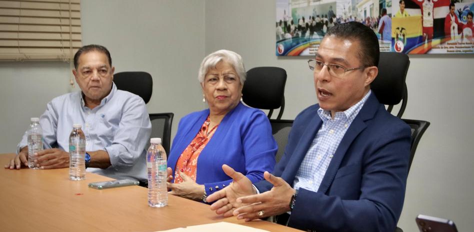 Taekwondo RD firma histórico con entidad de Estados Unidos
