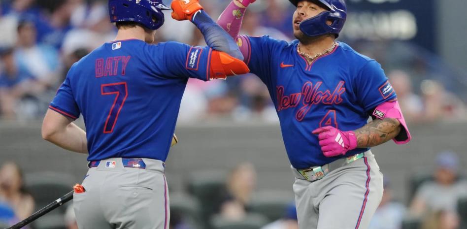Álvarez y Torrens conectaron jonrones, y los Mets blanquean Azulejos 3-0