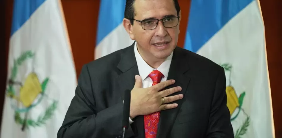 Exfiscal tenía un "gobierno paralelo"