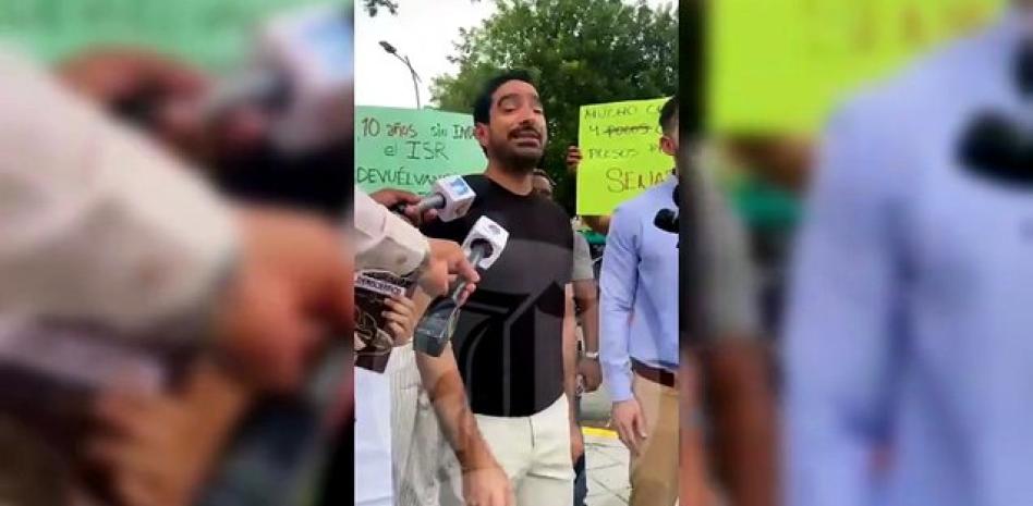 VIDEO: Opción Democrática protesta en demanda de rebaja de combustibles, indexación salarial y alto a la "Ley Mordaza"
