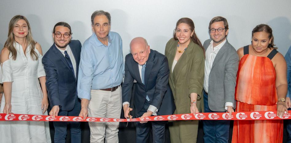Caribbean Cinemas inaugura nuevo cine en Ágora