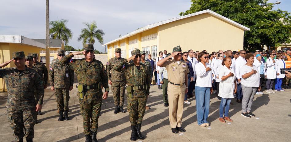 Ministerio de Defensa desarrolla operativo médico y jornada cívico-social en Monte Plata