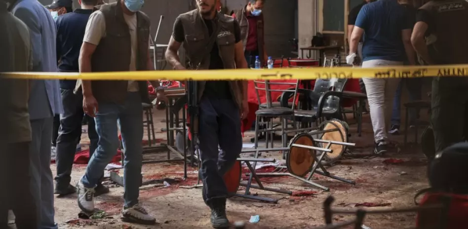 Detonan artefacto explosivo en una cafetería de Damasco