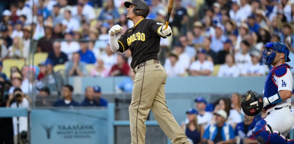 Machado da su jonrón 17, pero Dodgers remontan y derrotan a los Padres