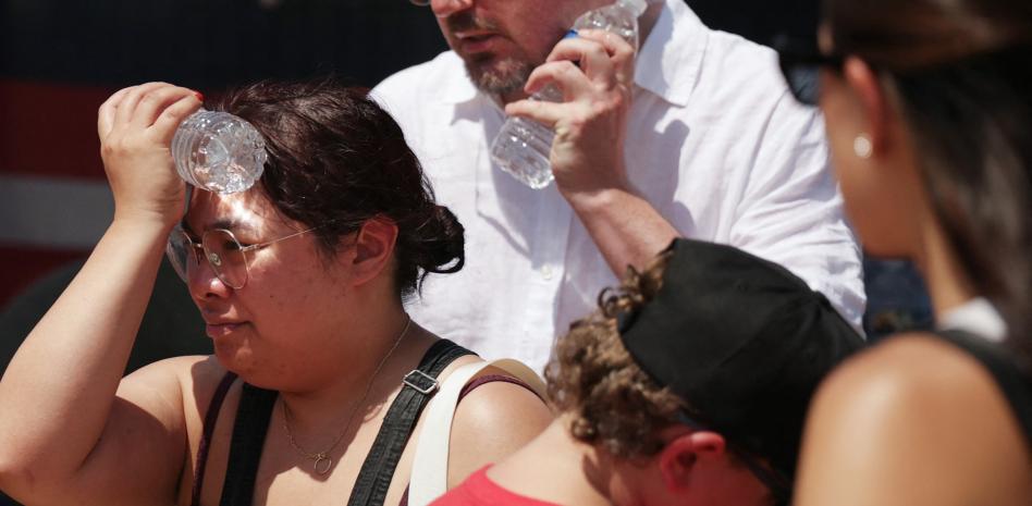 Sofocante ola de calor golpea la costa este de EEUU