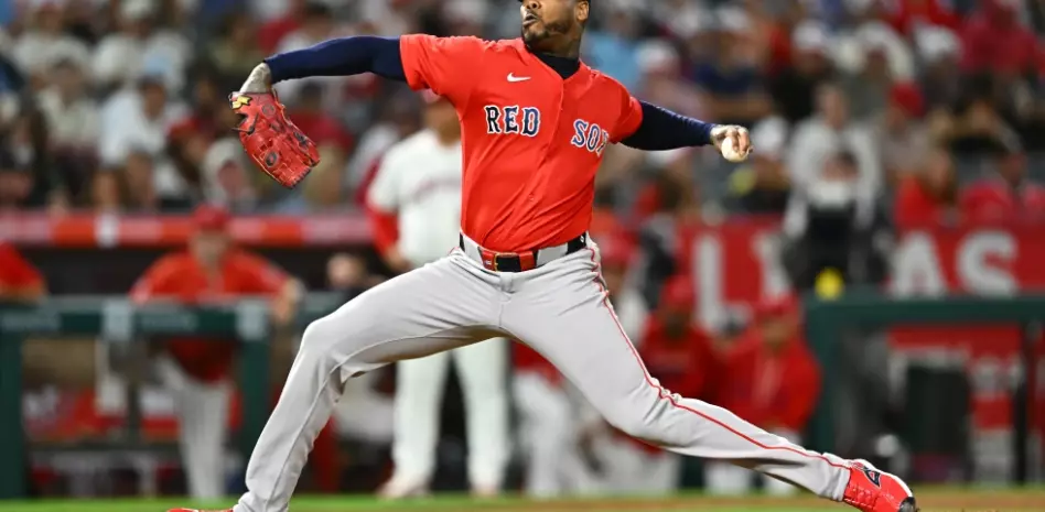 Aroldis Chapman consigue récord de ponches para relevistas en Grandes Ligas