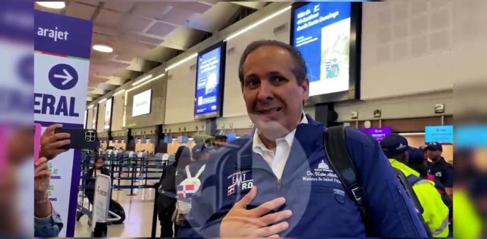 VIDEO: Ministro de Salud de RD lleva brigada médica a Venezuela