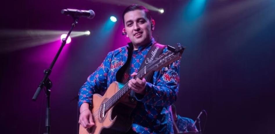 El cantante Adán R., exintegrante de Los Nuevos Rebeldes, es asesinado a balazos en México