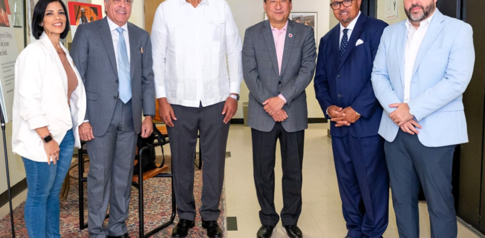 Queens College y el INEFI aunarán esfuerzos para beneficio de atletas dominicanos