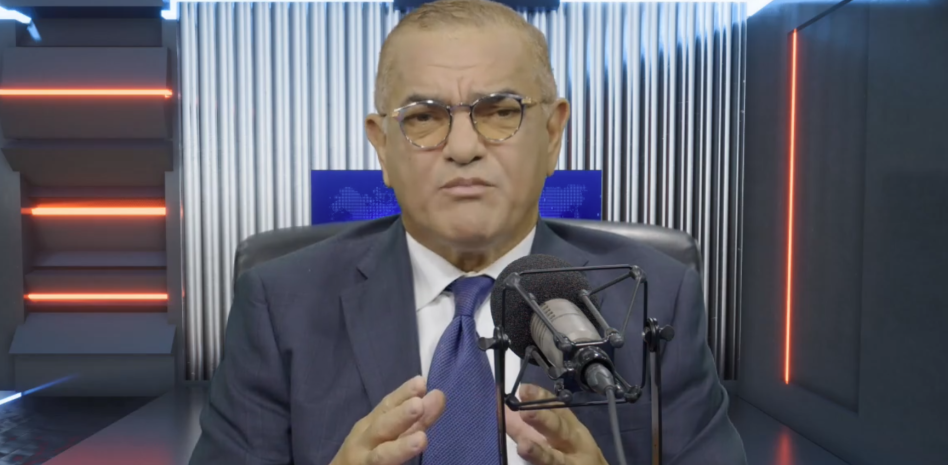 Carlos Gabriel declina ir al Consulado de Los Ángeles porque no podría nombrar a sus dirigentes