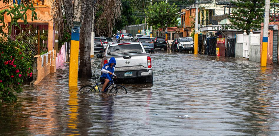 COE emite alerta verde para el Gran Santo Domingo y San Cristóbal por fuertes aguaceros