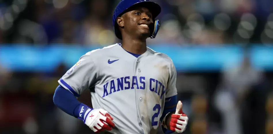 Tolbert iguala marca con hit en 12 turnos seguidos, Reales vencen a Mets, Soto da HR 20