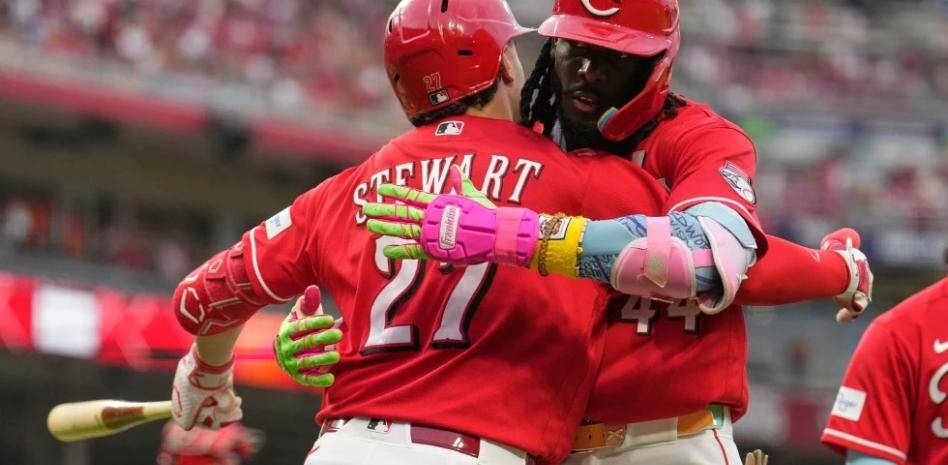 Elly y Marte, parte de la historia de un Cincinnati que dio 4 HRS en una entrada