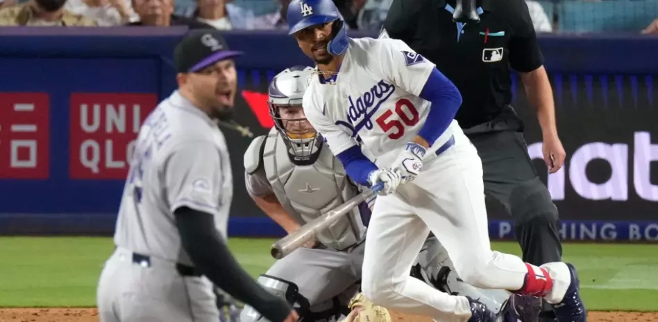 Betts remolca la carrera ganadora y los Dodgers superan 4-3 a los Rockies