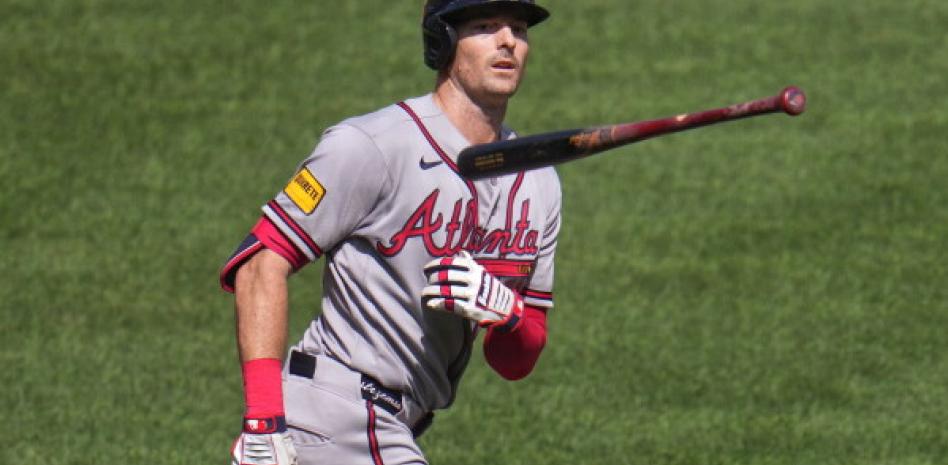 Yastrzemski conecta un grand slam en el triunfo de los Bravos