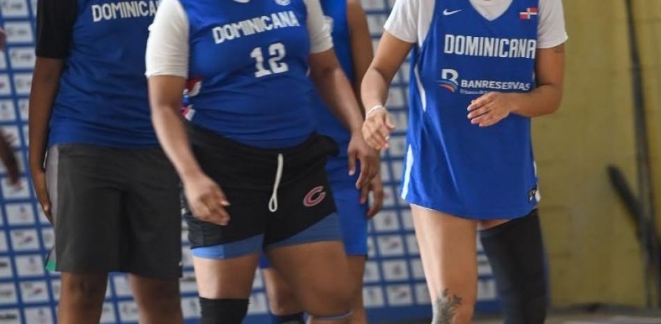 Selección femenina dominicana viaja a Nicaragua a competir en Centrobasket