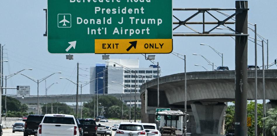 El aeropuerto de Palm Beach ahora se llama Donald Trump