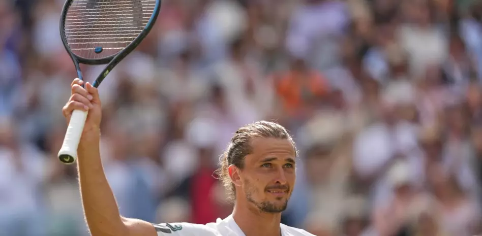 Zverev despierta a Fery del sueño en Wimbledon y jugará por segundo Grand Slam seguido