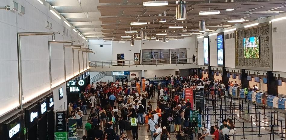 Mal tiempo en NY provoca cancelaciones y retrasos de vuelos en el Aeropuerto Las Américas