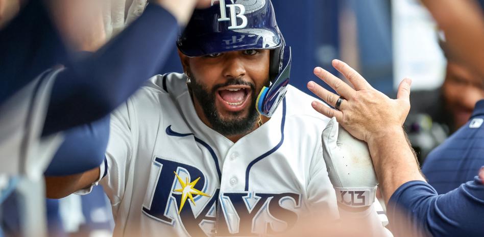 Junior Caminero conecta su jonrón número 28 y los Rays derrotan 7-2 a los Marineros