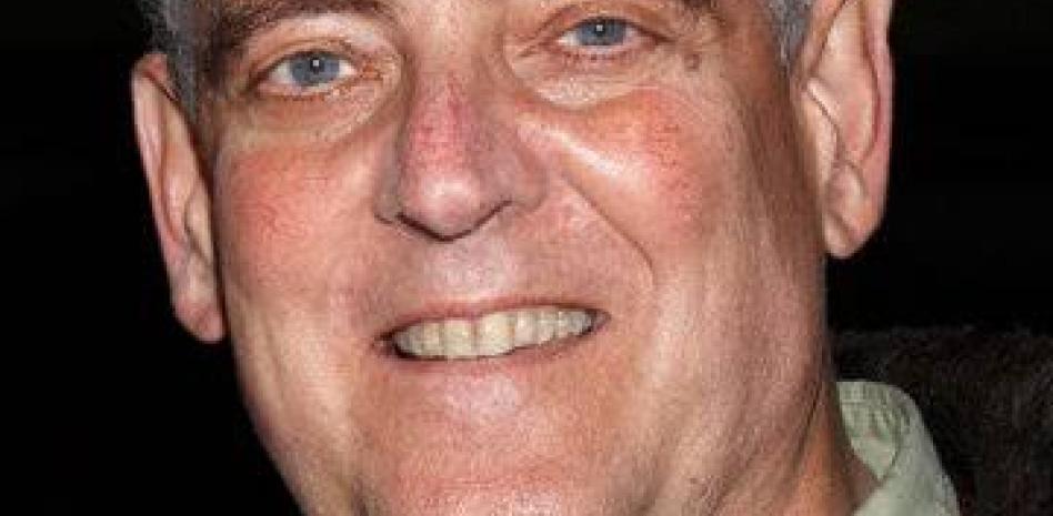 Muere actor de "Locademia de policía 2", Peter Van Norden