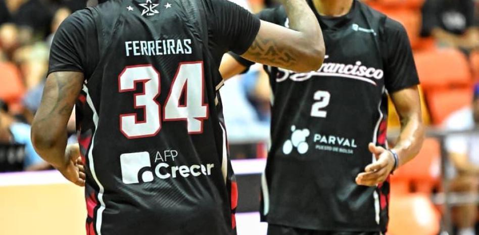 Fitzgerald define triunfo de Gigantes sobre Metros y toman control de la serie