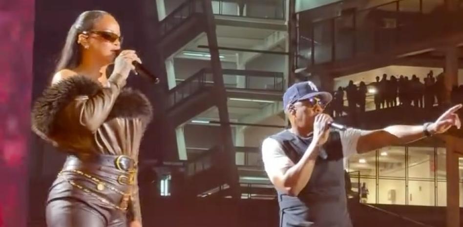 Rihanna regresa a los escenarios en el concierto de Jay-Z en Nueva York