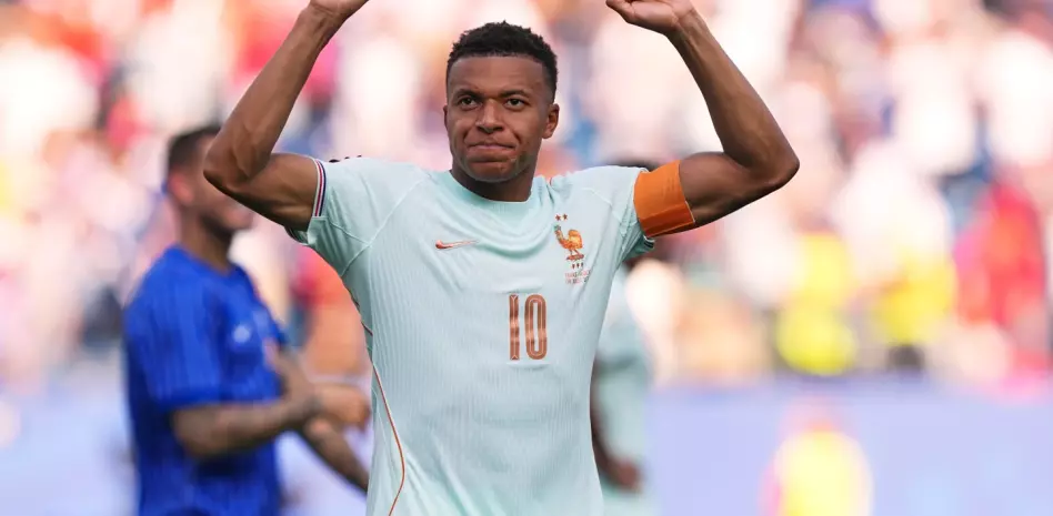 Mbappé no quiere perder contra España, dice Zaïre-Emery