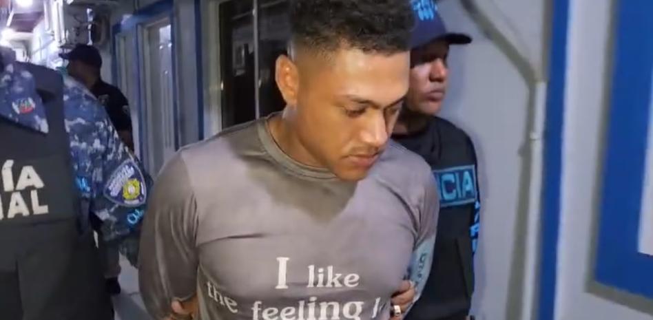Se entrega expareja de joven hallada muerta en la Circunvalación Norte de Santiago