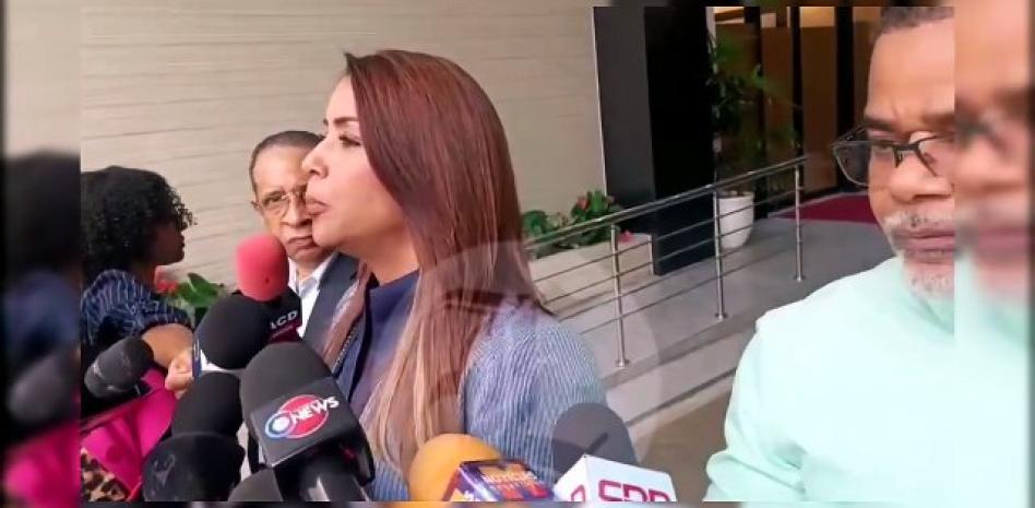 VIDEO: Diputados consideran que JCE perdió autoridad al detener prohibición de encuestas Ángel Valdez