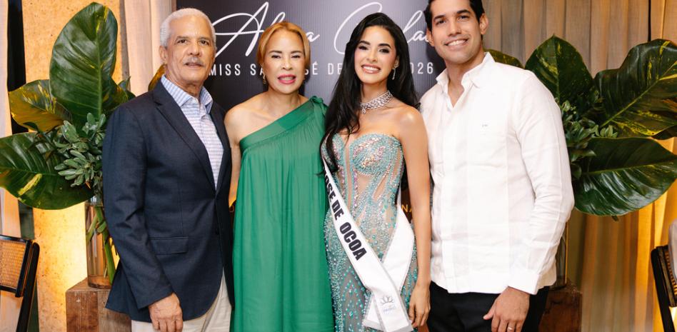 Alana Chalas presenta su candidatura al Miss República Dominicana Universo
